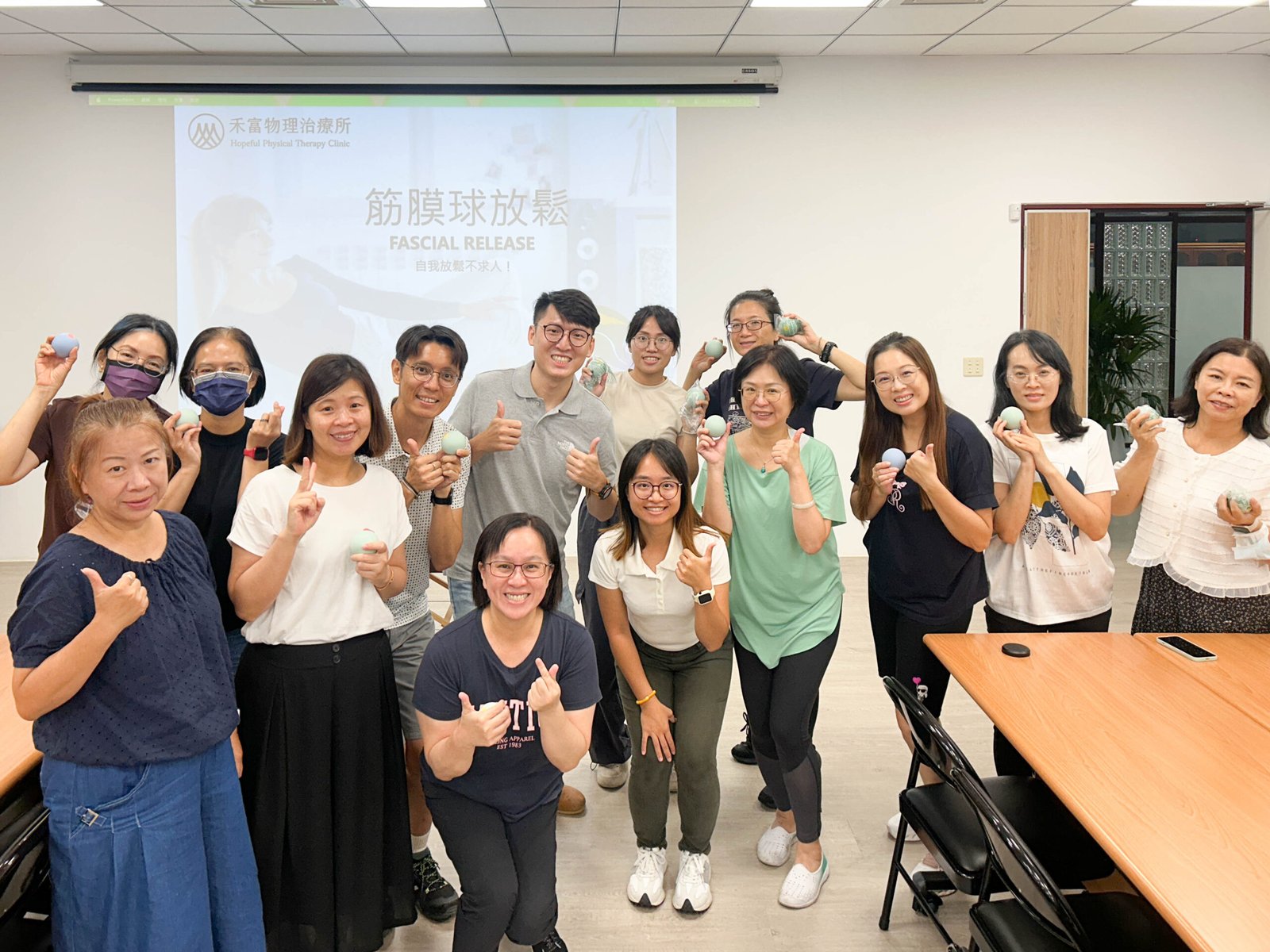 【宜蘭縣SEL教師復原力｜筋膜球放鬆講座】